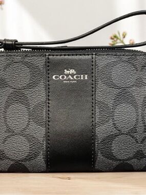 Coach Signature Charcoal Black Stripe Wristlet Zip Pouch Wallet EUC